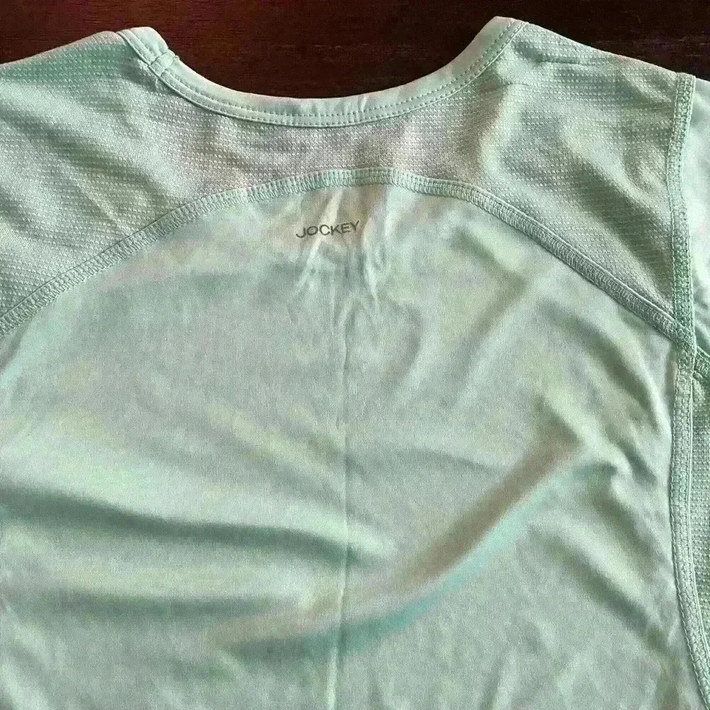 Jockey Mousture Wicking Top NWT - Picture 3 of 3